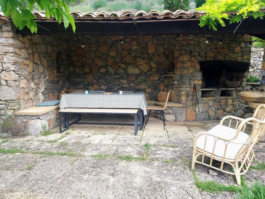 La Maison De Ninia Digne-les-Bains Esterno foto